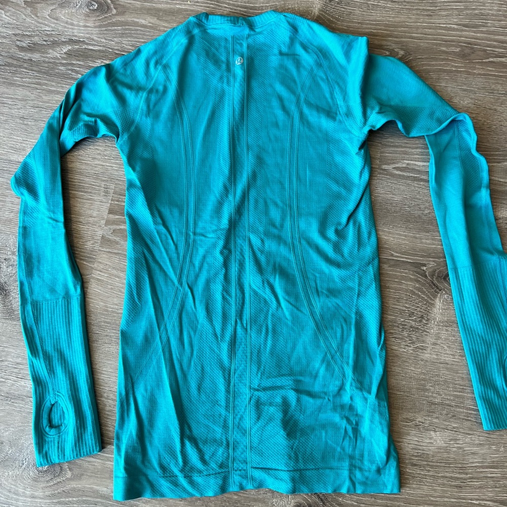 lululemon athletica Teal Long Sleeve Top